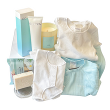 Load image into Gallery viewer, Congratulations baby blue gift hamper
