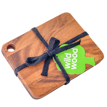Load image into Gallery viewer, Wild Wood gift set acacia wood
