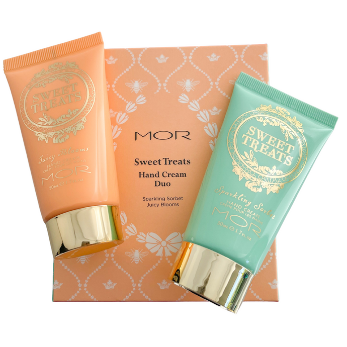 A set of two nourishing, scented hand creams that will leave your hands silky smooth. Enriched with a blend of shea butter, almond and macadamia oils.   Gift set contains:  Sparkling sorbet hand cream 50mL Juicy Blooms hand cream 50mL 